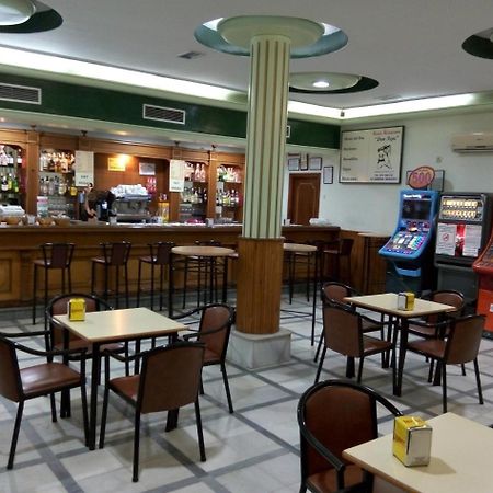 Hostal Don Pepe La Albuera Exterior photo
