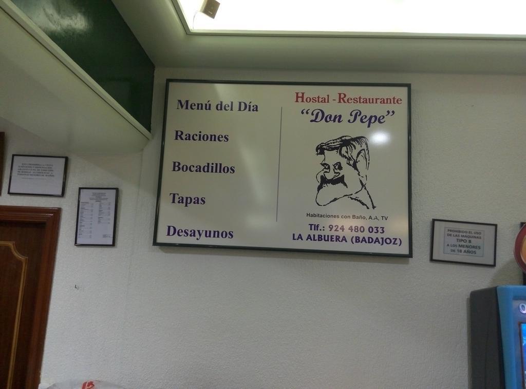 Hostal Don Pepe La Albuera Exterior photo